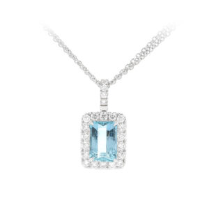 Beny Jewellery Zářivý Akvamarín Obklopený Diamanty v Luxusním Šperku